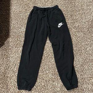 Nike Sweatpants